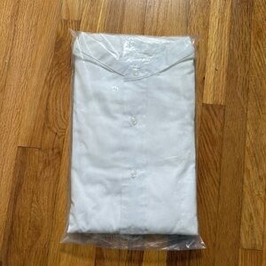 Van Heusen White Long Sleeve Banded Collar Button Down Shirt Size Neck 16.5 NWT